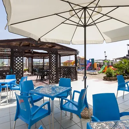 Hotel Levante 2*