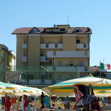 Levante Hotel