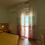 Levante Szálloda 2*