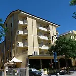 Levante Szálloda 2*