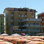Szálloda Levante 2*
